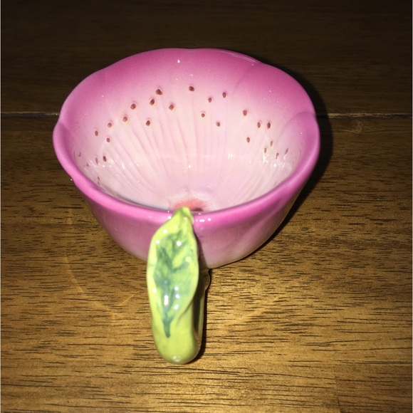 Tea Time Floral Ceramic Teacup & Saucer - Picture 15 of 15